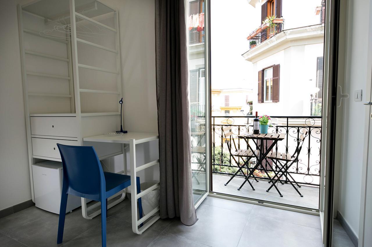 President Suites เนเปิลส์ ภายนอก รูปภาพ