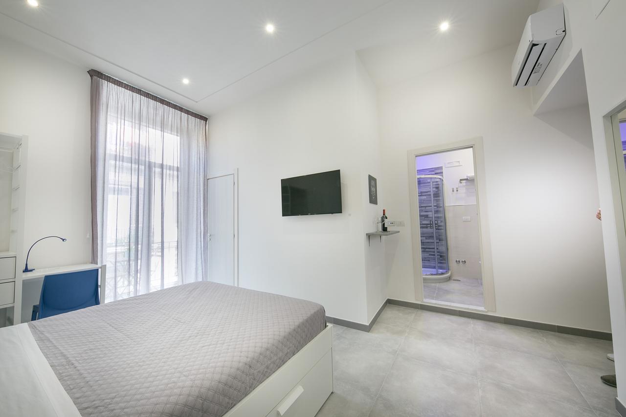 President Suites เนเปิลส์ ภายนอก รูปภาพ